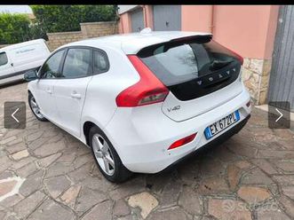 v40 ii 2012 1.6 d2 kinetic