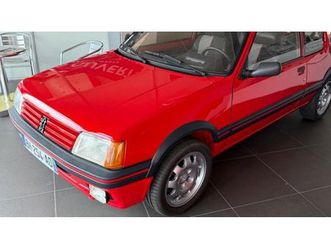 1987 peugeot 205 rouge manuel, 5 vitesses conduite à gauc...