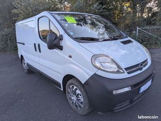 très beau opel vivaro 1.9di 80cv occamobile 64 pau