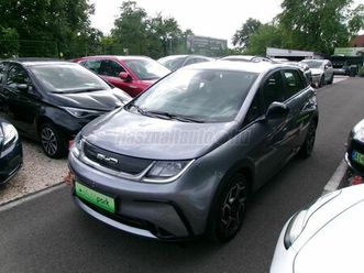 byd dolphin comfort 60,4kwh led-bőr-távtartó-friss szerviz-2db töltő!