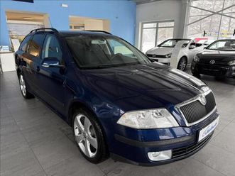 škoda octavia 1,6 75kw,automat,serviska