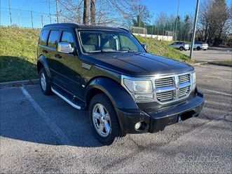 dodge nitro 2008 2.8 manuale