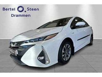 toyota prius plug-in hybrid 1.8vvt phev executive navi/360`kamera/skinn seter 2020, 40 946 km, kr 219 000,-