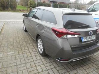 ② toyota auris break autom.direct beschikb.van 1ste eigenaar — toyota — 2ememain