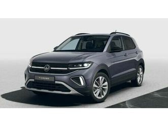 volkswagen t-cross energy 1.5 tsi act dsg ahk rear view nav