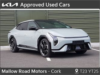 fastback gt line lr 4dr