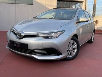 toyota auris touring sports 1.4 d-4d c.+p.sport+navi
