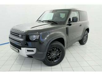 land rover defender 90 3.0d i6 200 cv awd auto x-dynamic s del 2024 usata a castel d'ario