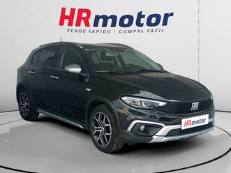 fiat tipo cross