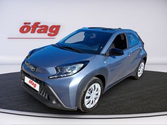 toyota aygo x play 1.0 vvt cvt