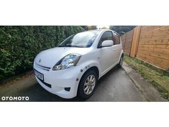daihatsu sirion 1.3 cooline