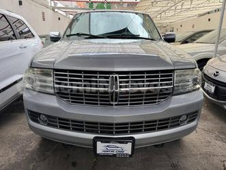 v8 larga executive 4x2 at