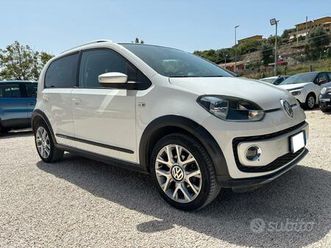 volkswagen up cross 1.0 bz/gpl - 2015