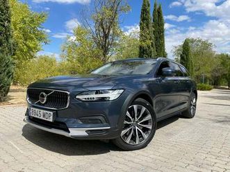 volvo v90 cross country 2.0 b4 d core awd auto