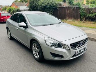 1.6 t3 se saloon 4dr petrol powershift euro 5 (150 ps)