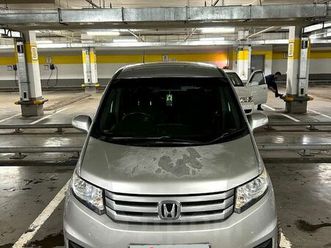 продажа honda freed spike, 2012 год в красноярске