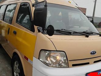 kia motors besta gs grand 3.0 8v diesel 2005 ótimo estado!!!