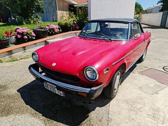 voiture de collection fiat