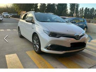 toyota auris touring sports hybrid 140h active