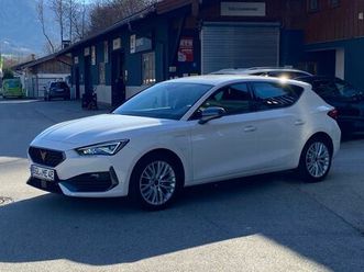 cupra leon phev +assistxl+kamera+winterpaket+kessy