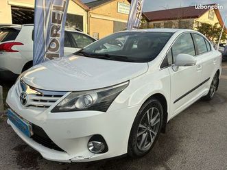 toyota avensis berline 2.2 d-4d 150 berline 16v 150 cv 201082 km 2013