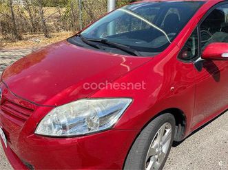 toyota auris 1.4 d4d active