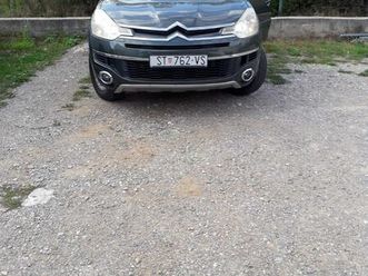 citroën c-crosser 2,4 automatik, 2009 god.