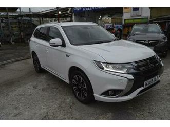 2018 mitsubishi outlander 2.0 phev 4hs 5dr auto 2018 one owner plug in hybrid estate petrol paral...