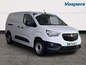 2024 vauxhall combo 2300 100kw dynamic 50kwh h1 van auto van electric automatic