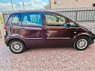 lancia musa 1.6multijet16v 120cv