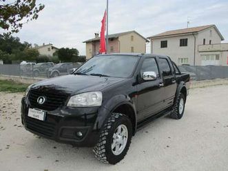 5 2.0 tdi dc luxury 4x4 all terrain
