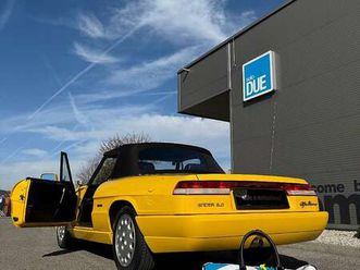 alfa romeo spider 2,0