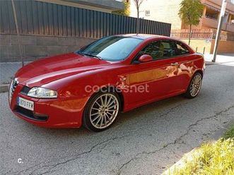 alfa romeo gt