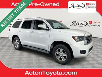 2019 toyota sequoia sr5