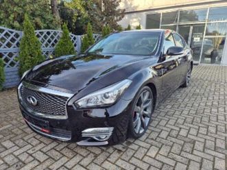 infiniti q70