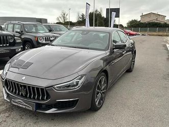 ghibli l4 330 ch hybrid granlusso