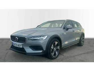 b4 d cross country plus awd auto 145 kw (197 cv)