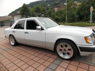 mercedes w124 300 d mopf1. 5gang . h-zulassung. gepflegt