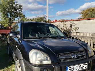 vând hiundai tucson motor 2.0 d!! ! !! gura raului