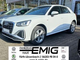 audi q2 s line ahk,kamera,elek.heckklappe,tempomat,in
