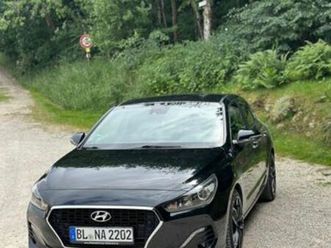 hyundai i30 1.4 t-gdi trend dct fastback trend