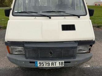 renault trafic 2.1 d minibus