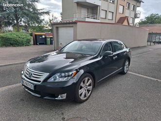 lexus ls600h état remarquable