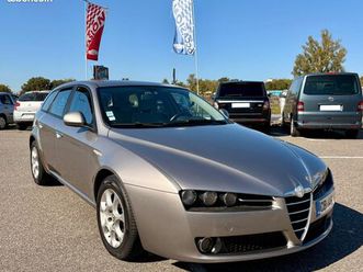 alfa roméo 159 sportswagon 1.9 jtdm séléctive 120ch spuerbe etat général