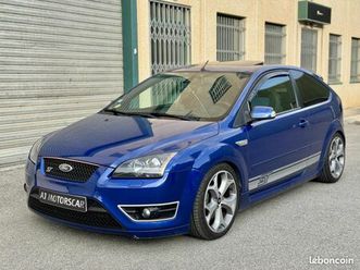 ford focus st 2.5 225ch - 120.000kms - toit ouvrant