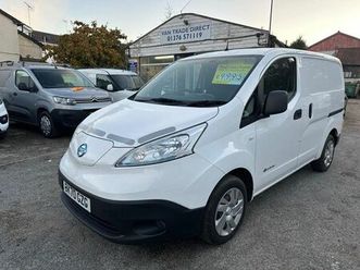 nissan env200 40kwh acenta auto swb 5dr (quick charge)