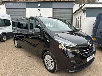 renault trafic passenger 2.0 dci energy 30 sport nav minibus lwb euro 6 (9 seat) (120 ps)