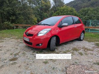 toyota yaris finition milinium + bluetooth
