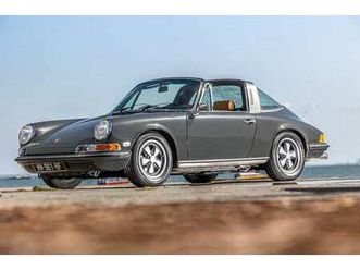 porsche 911 targa 2.4l e