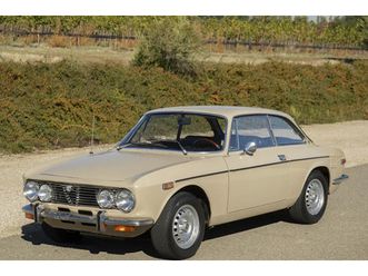 1973 alfa romeo gtv 2000 bertone coupe